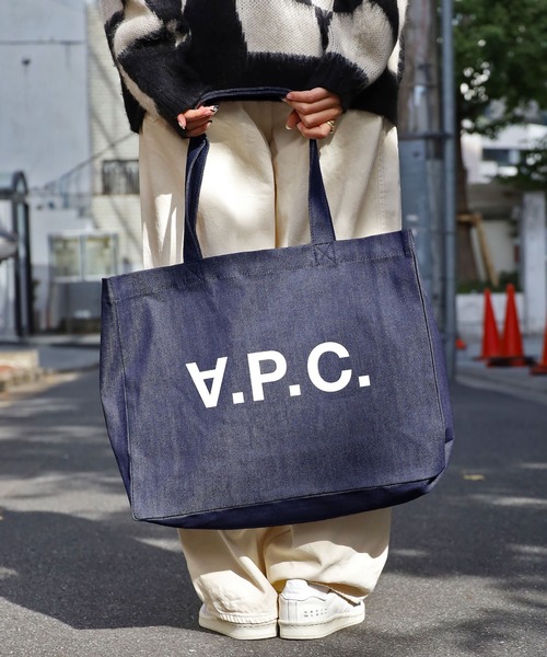 A.P.C.（アーペーセー）の「A.P.C./アーペーセー shopping Daniela