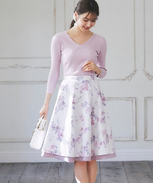 tocco closet（トッコ クローゼット）の「フラワープリント×無地