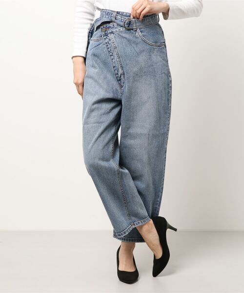 Ameri（アメリ）の「CROSS FRONT PAPA DENIM（デニムパンツ）」 - WEAR