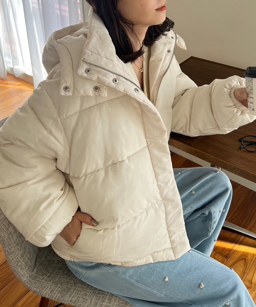 セール】【フードの取り外し可能】ショートフェイクダウンジャケット