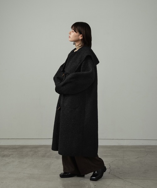 Amiur（エミレ）の「big collar boa duffle coat（ダッフルコート