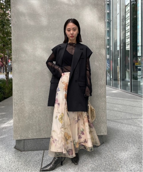 UND SCAN FLOWER SKIRT（スカート）｜Ameri（アメリ）のファッション