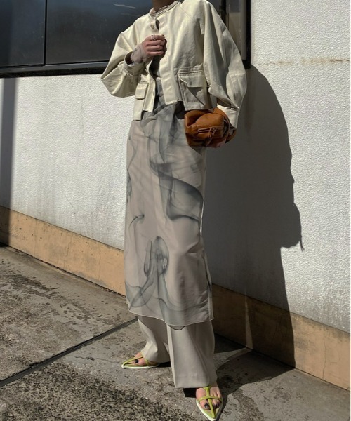 Ameri（アメリ）の「MILITARY CURVE BLOUSON（ミリタリージャケット