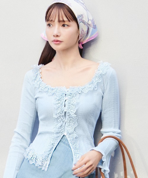 SNIDEL（スナイデル）の「Sustainableフリルニットプルオーバー