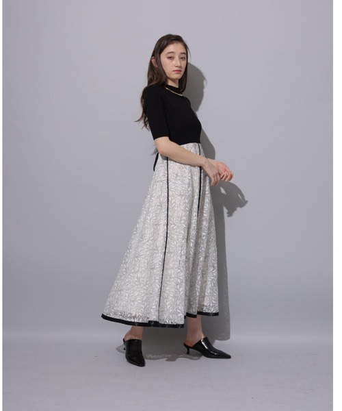 Rirandture（リランドチュール）の「ラメレースドッキングワンピース