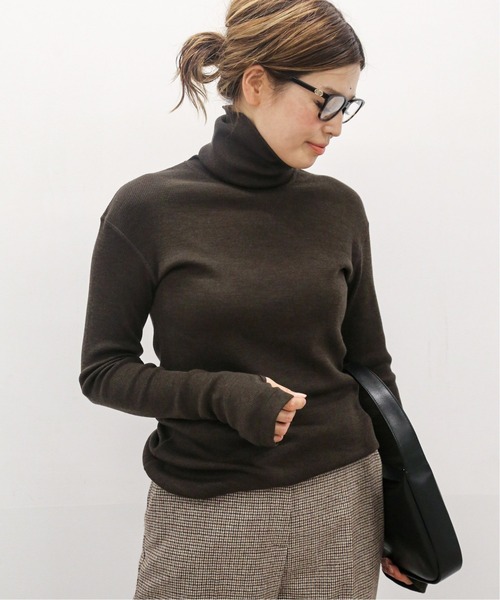 Deuxieme Classe（ドゥーズィエムクラス）の「*rib タートル（Tシャツ