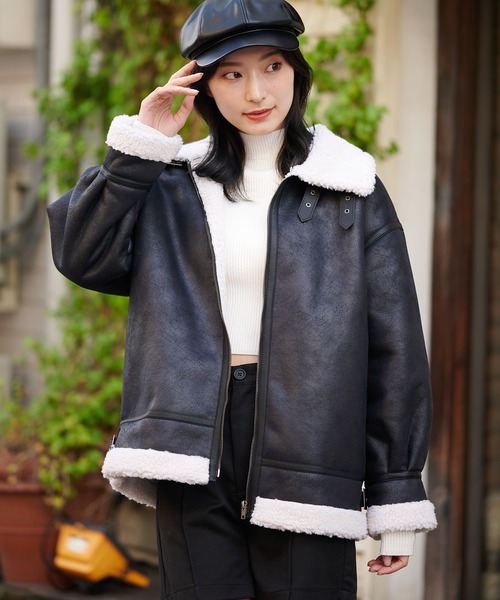 SPINNS（スピンズ）の「ボア切り替えフェイクレザーボンバージャケット