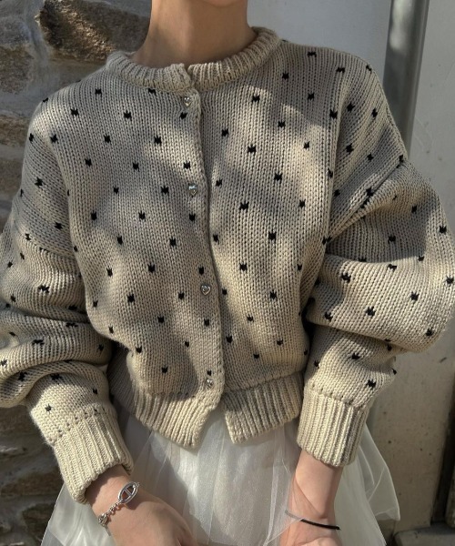 WILLFULLY（ウィルフリー）の「heart dot jacquard reversible cropped