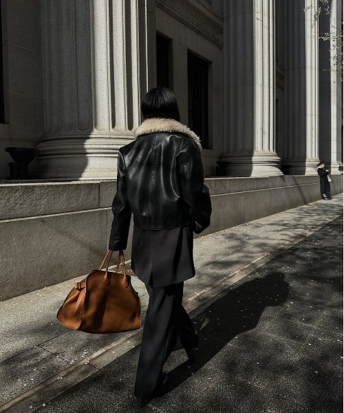 Ameri（アメリ）の「2WAY COMPACT SYNTHETIC LEATHER JACKET