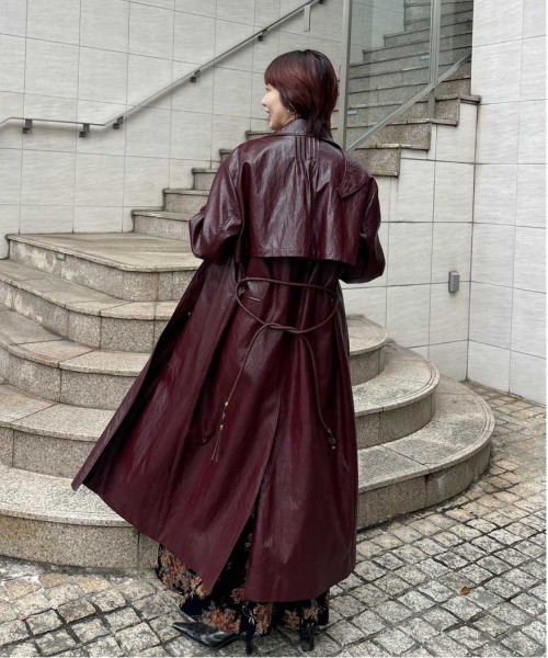 Ameri（アメリ）の「RAFFINE SYNTHETIC LEATHER TRENCH COAT（トレンチ