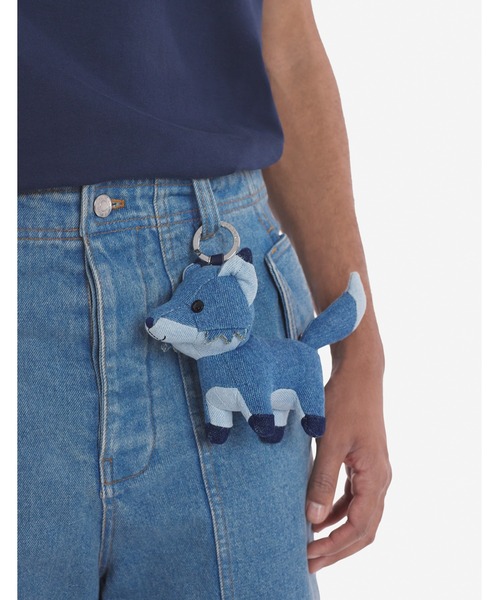 Maison Kitsune（メゾンキツネ）の「DENIM FOX BAG CHARM