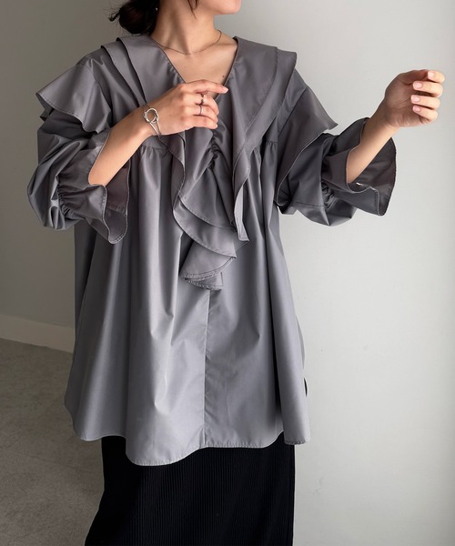 セール】［26SS新色追加］ビッグカラーフリルブラウス（シャツ