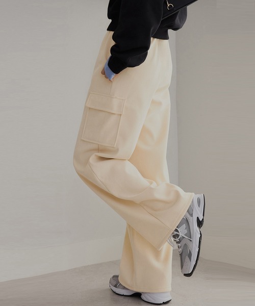 セール】裏起毛コーデュロイ調カーゴパンツ（カーゴパンツ）｜CHAN ME