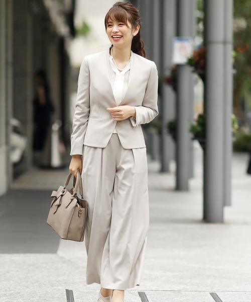 セットアップパンツフォーマルワイド&ノーカラージャケットVネック