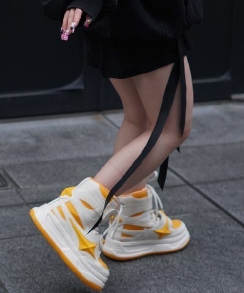 ROYAL FLASH（ロイヤルフラッシュ）の「1807/イチハチゼロナナ/Star