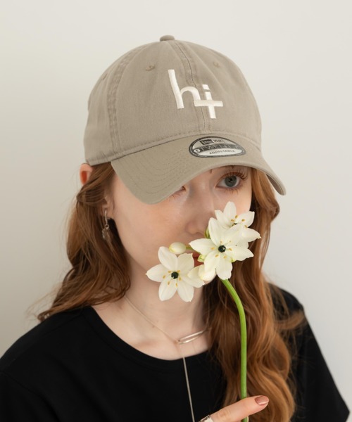 hinari（ヒナリ）の「hinari × newera collaboration CAP（キャップ