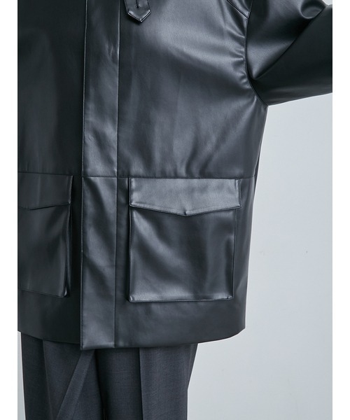 MIESROHE（ミースロエ）の「フェイクレザーカバーオールジャケット