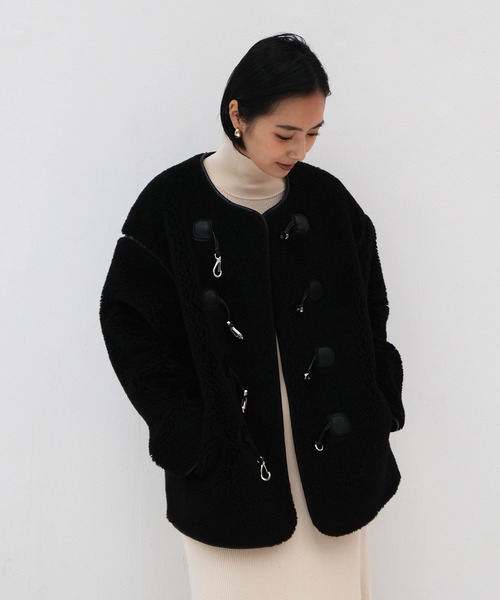 AKTE（アクテ）の「ボアミドルダッフルコート（ノーカラーコート