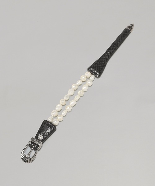 TOGA PULLA（トーガ プルラ）の「TOGA VIRILIS METAL BANGLE SET