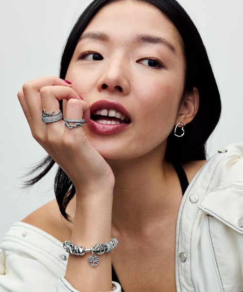 PANDORA（パンドラ）の「Moments ハート スネークチェーン