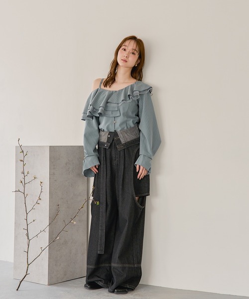 mideal（マイディール）の「cut out design wide denim / カットアウト