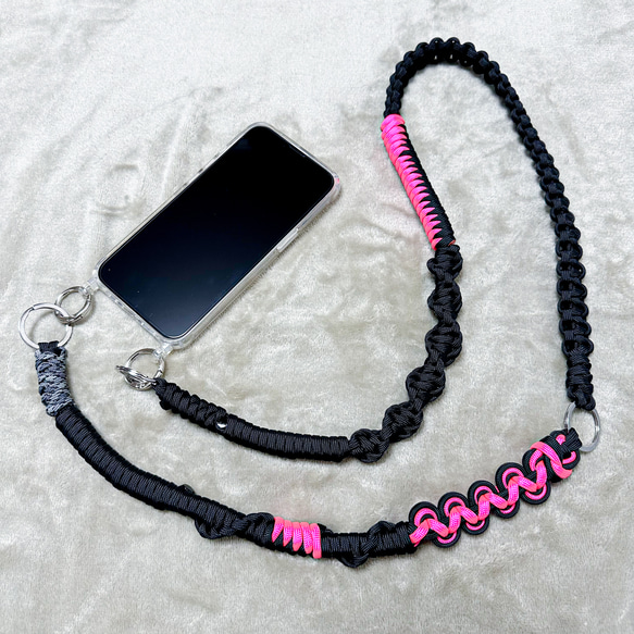 パラコードスマホストラップ✳︎太め・115cm✳︎黒+ピンク ネック
