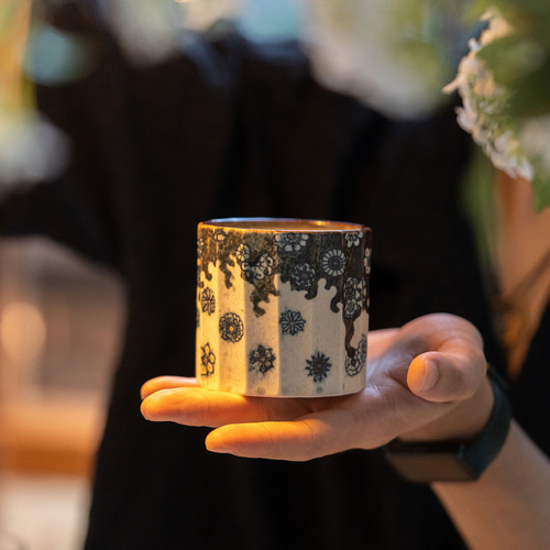 詩瓷集 中国で人気のハンドメイド陶器 景徳鎮手描きの青花磁器の玉