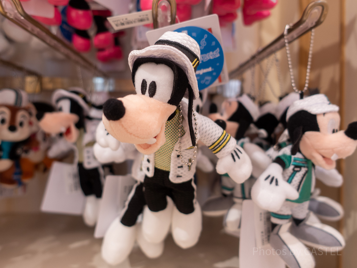 グーフィーぬいぐるみバッジ| キャステル | CASTEL ディズニー情報