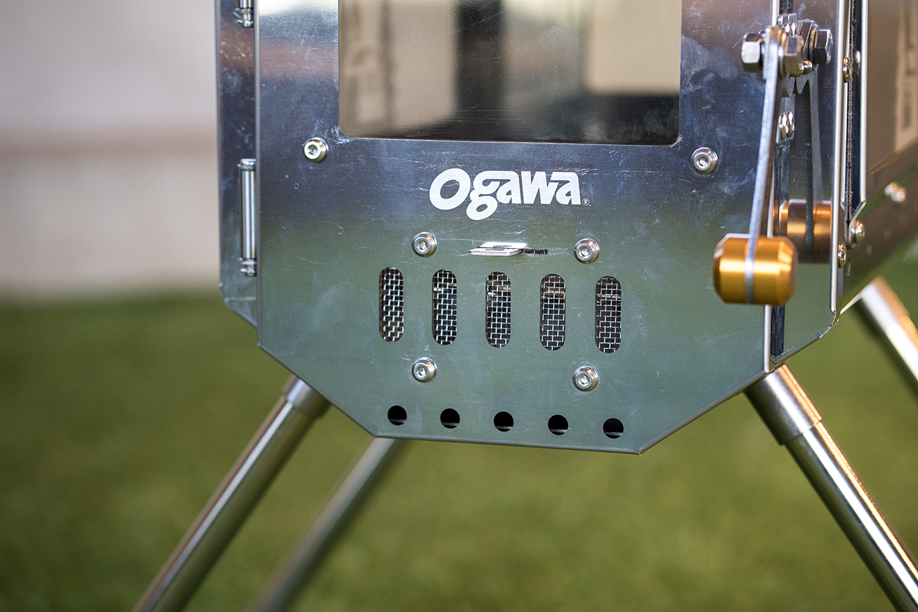 ogawaからOEMの薪ストーブ ワークタフストーブ380アカネ登場