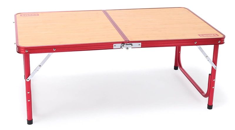 チャムスから折りたたみ式アウトドアテーブル「フォールディング