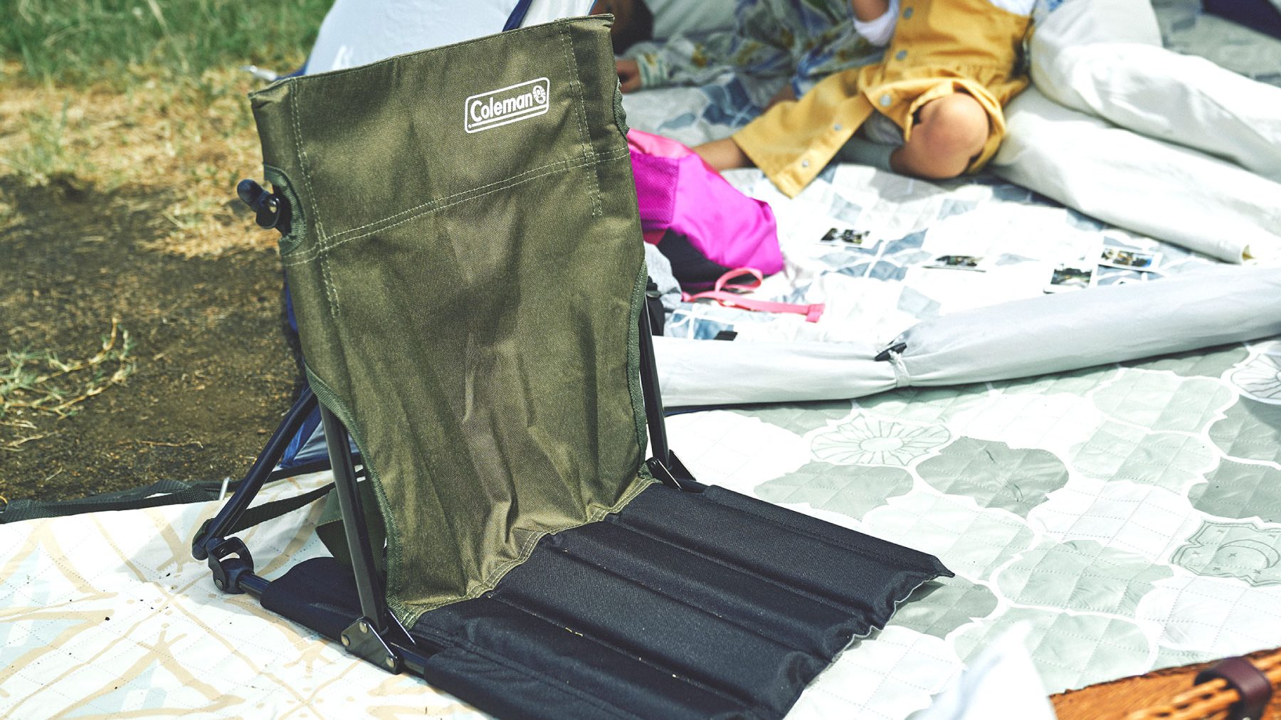 コールマン2022年新商品「コンパクトグランドチェア（オリーブ