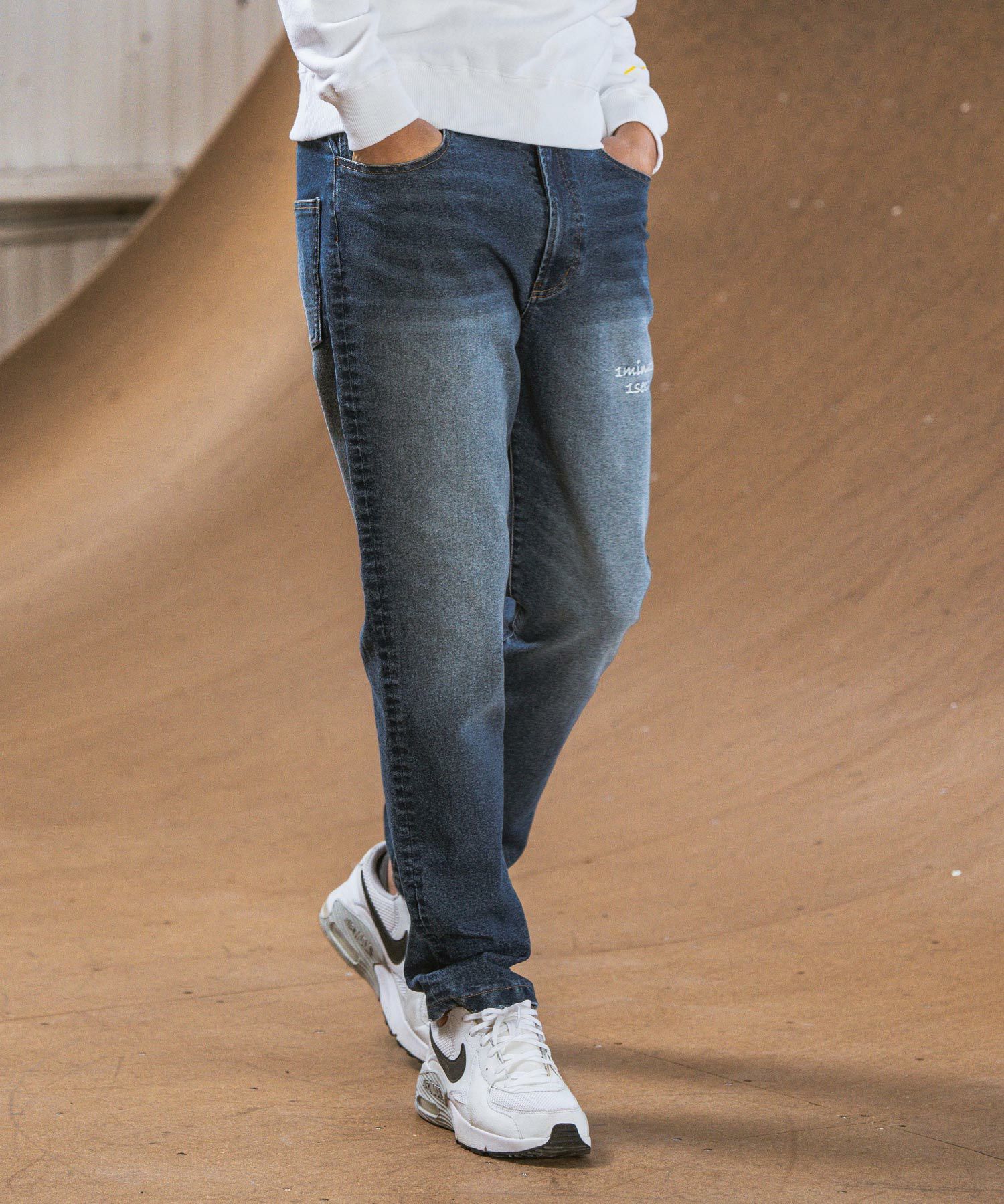 60%OFF【seventy seven(セブンティセブン)】 washed denim pants