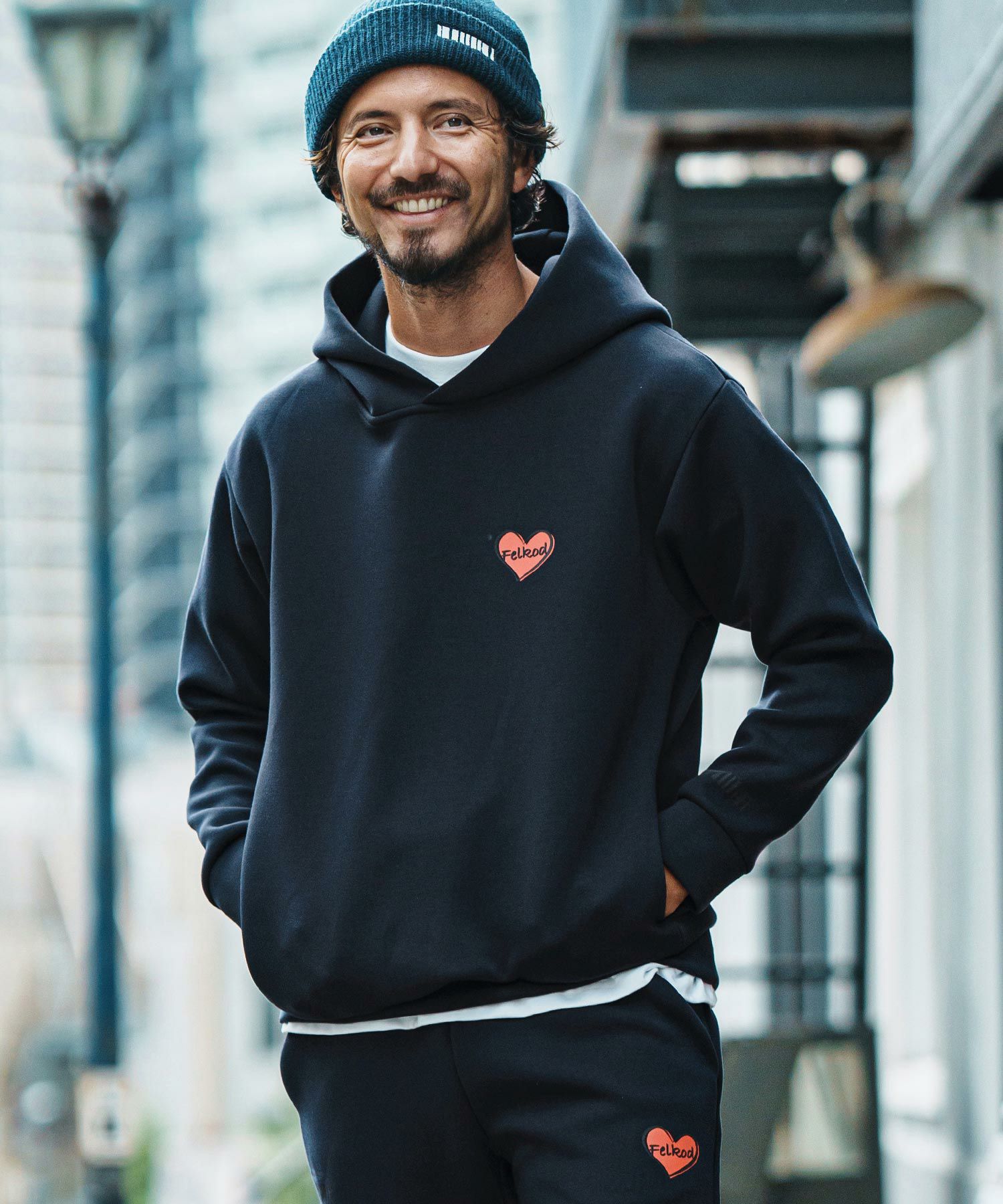 000000077131-01.jpg?t=