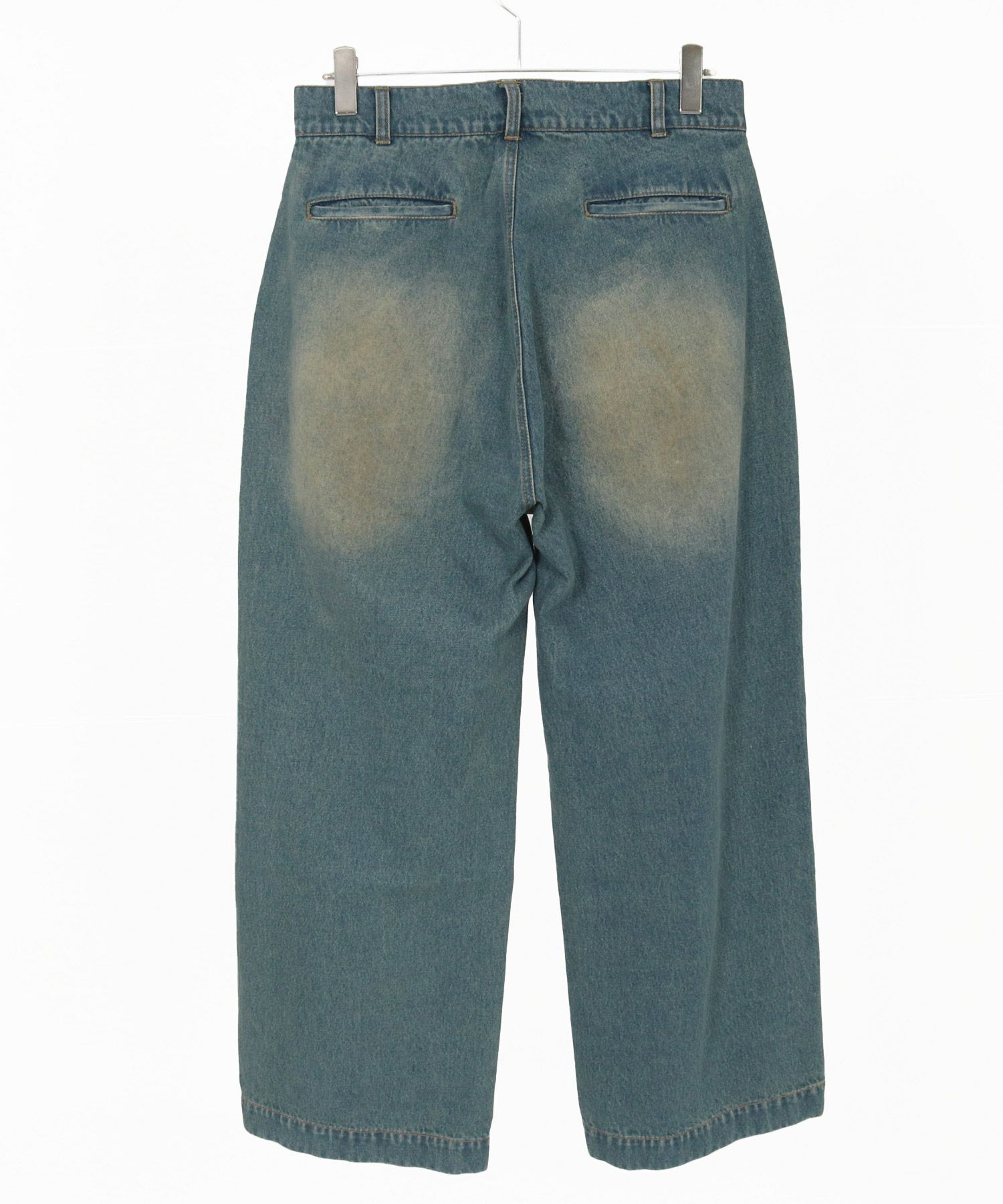 CAMBIO(カンビオ)】【予約販売3月上旬～中旬入荷】泥加工デニム1タック