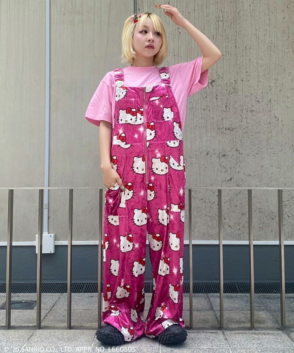 000000008376-02.jpg?size=l&w=