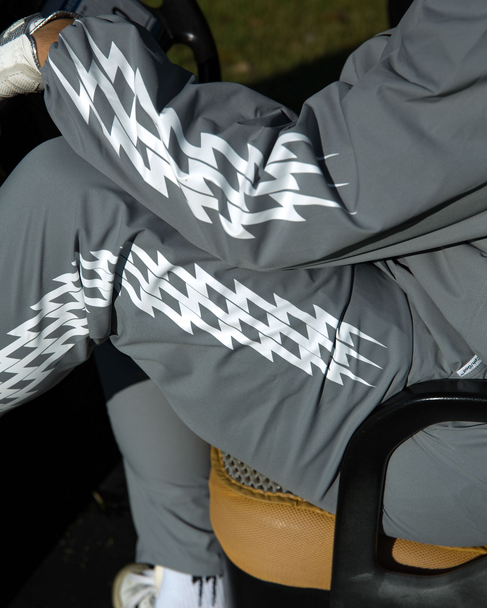 THUNDER STRIPES W-P ADJUSTABLE PANTS - KHAKI - – Cph/Golf™︎