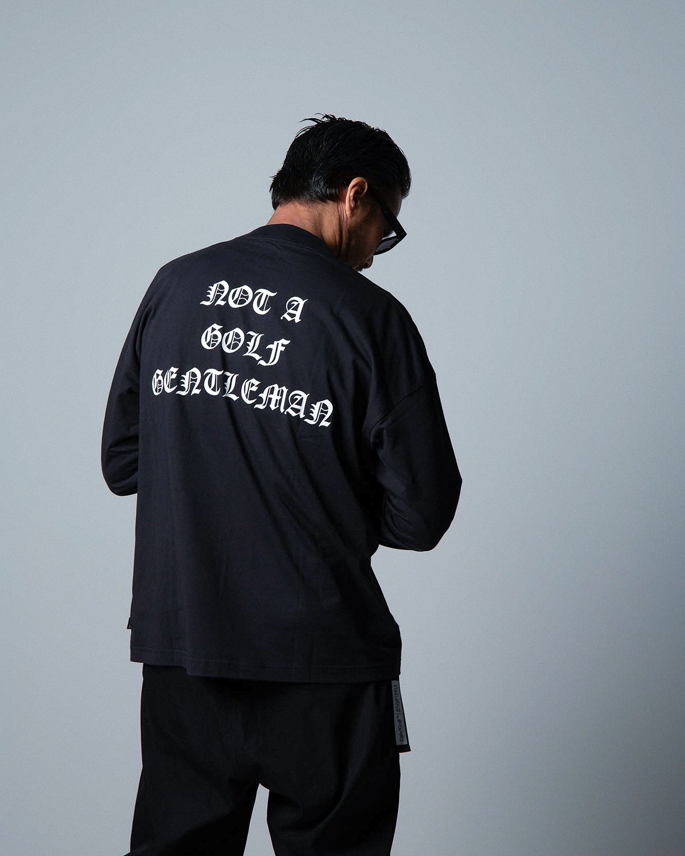 SHELTECH® × Cph/Golf™ #OLD ENGLISH LOGO L/S MOCK NECK TEE – Cph