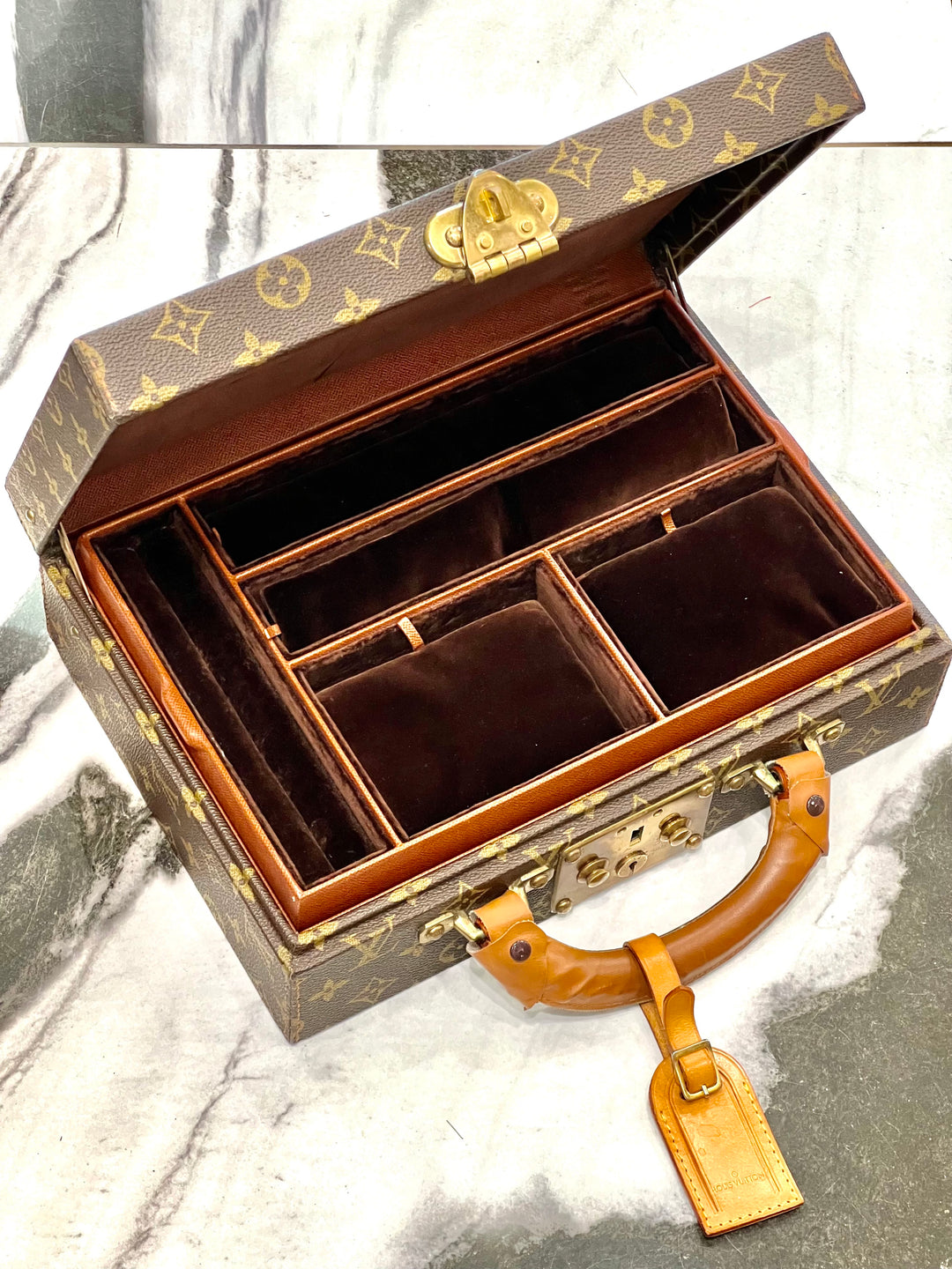 LOUIS VUITTON MONOGRAM BOITE BIJOUX 34 JEWELRY CASE HARD TRUNK