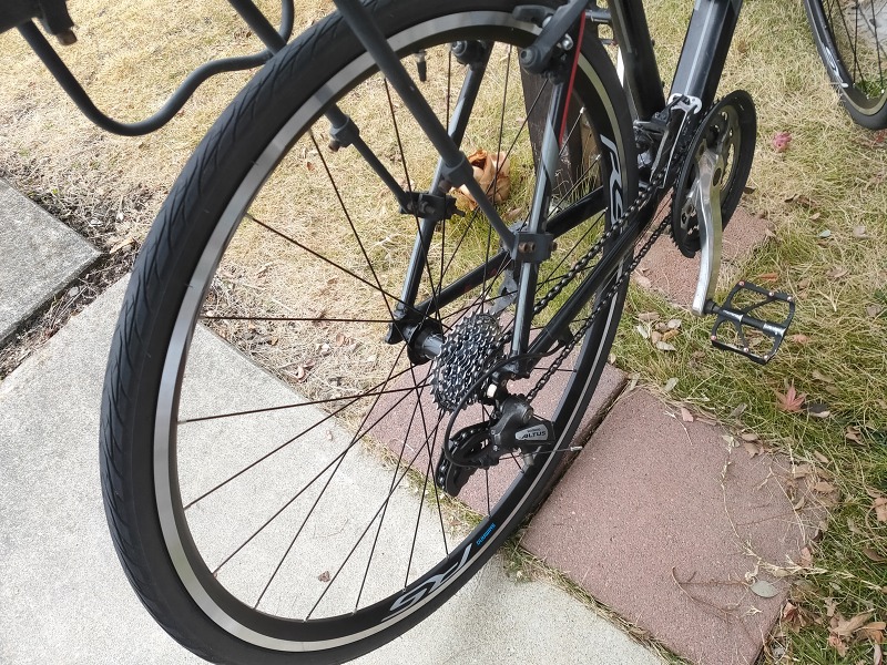 WH-RS100（鉄下駄）リアホイールとスプロケットをジャイアント