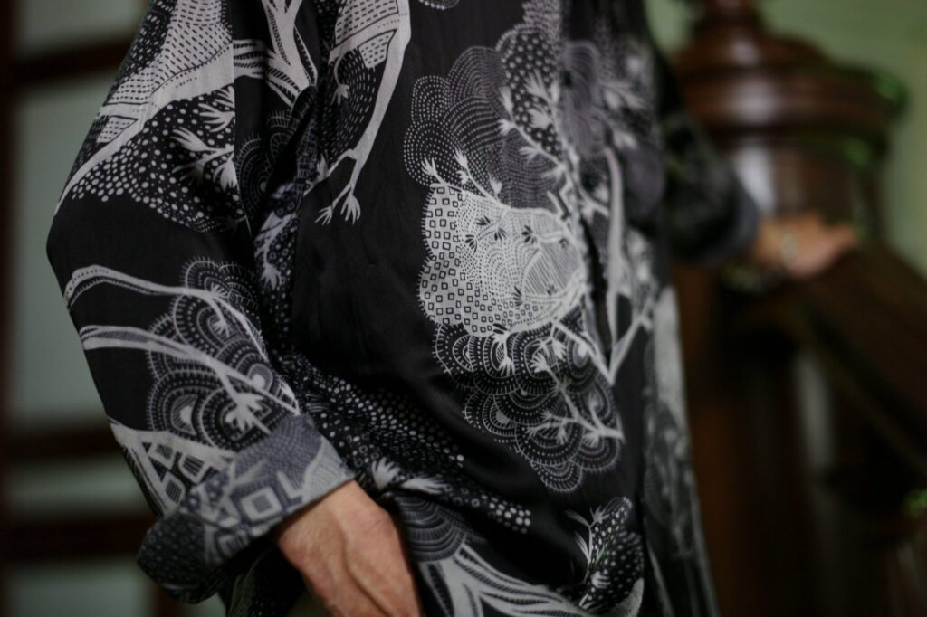 GEOFFREY B.SMALL “EVOLUTION” for CATHEDRAL / Special Silk Shirt