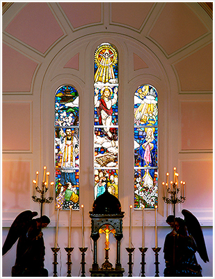 ステンドグラス | カトリック神田教会