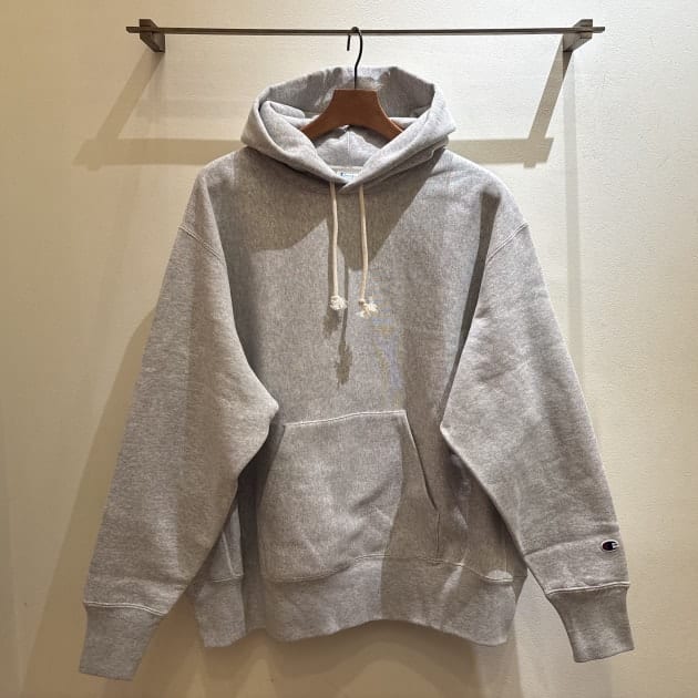 11/3(月) 発売、Champion × MIN-NANO 別注スウェットフーディー