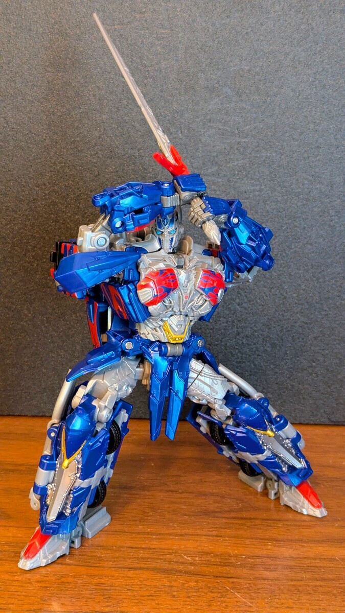 トランスフォーマー スタジオシリーズ TS-03 オプティマスプライム