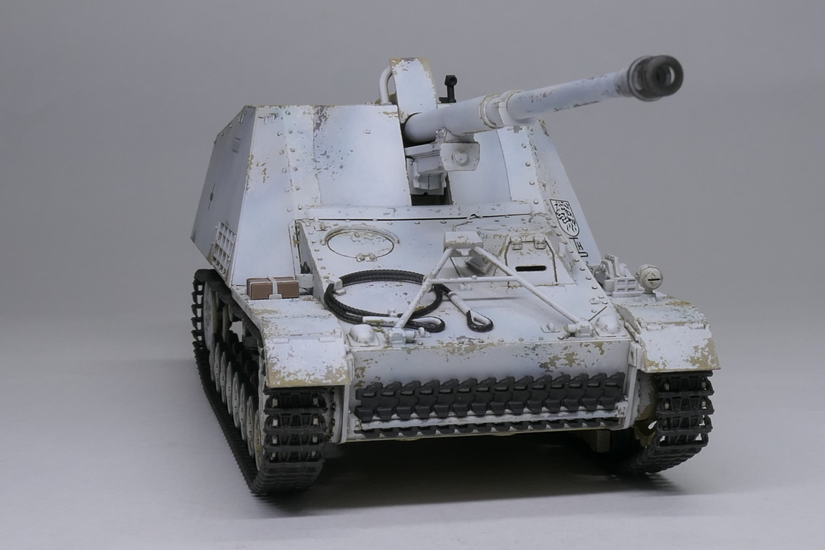 タミヤ 1/48シリーズ100作目 重対戦車自走砲ナースホルンを作る