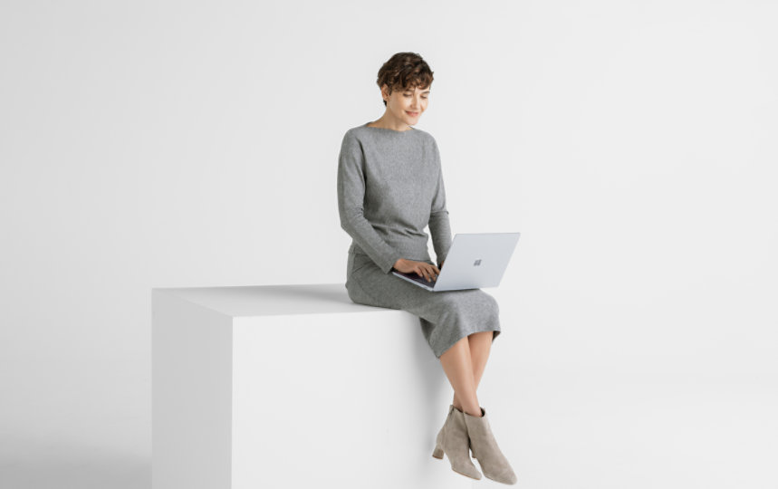 法人向け Surface Laptop 6 13.5 インチまたは 15 インチ、Ultra 5/7