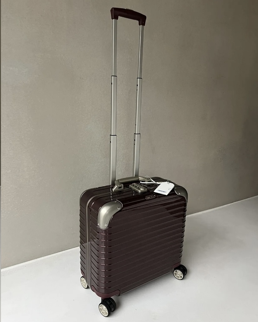 RIMOWA】Limbo Business Trolley ワインレッド 4輪 (RIMOWA/スーツ
