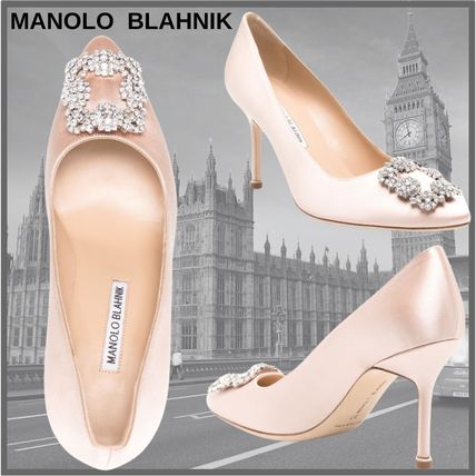 サテン パンプス Manolo Blahnik(マノロブラニク) - ブランド通販のBUYMA