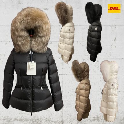 ベージュ系 MONCLER(モンクレール) ダウンジャケット・コート
