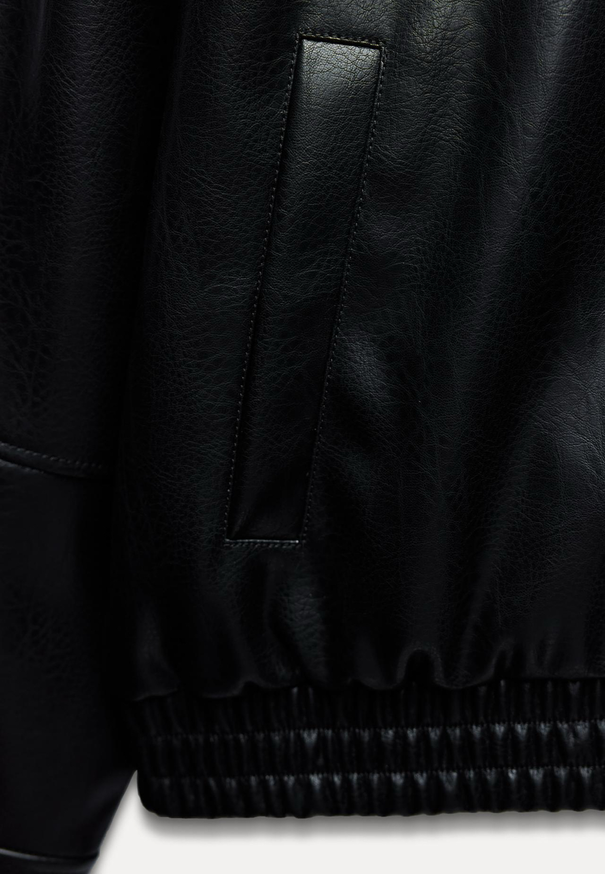 送関込み☆ZARA/ザラ☆オーバーサイズ フェイクレザージャケット (ZARA