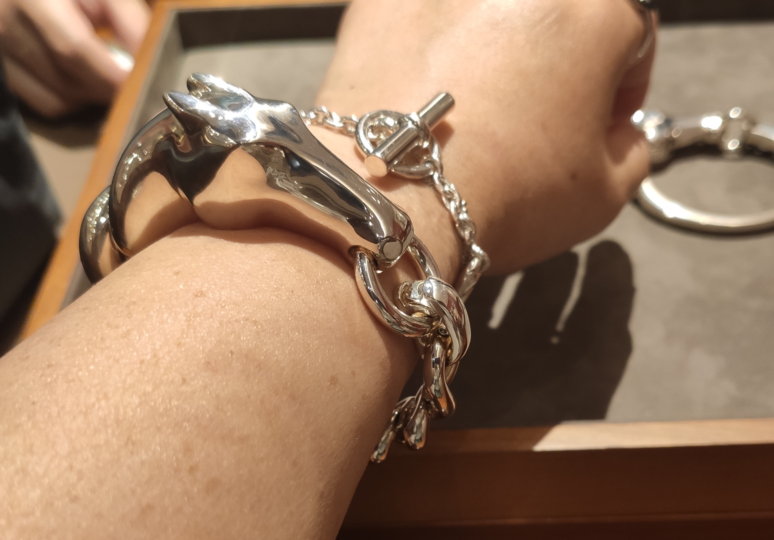 日本よりお得に！Galop 《ギャロップ・エルメス》 GM (HERMES